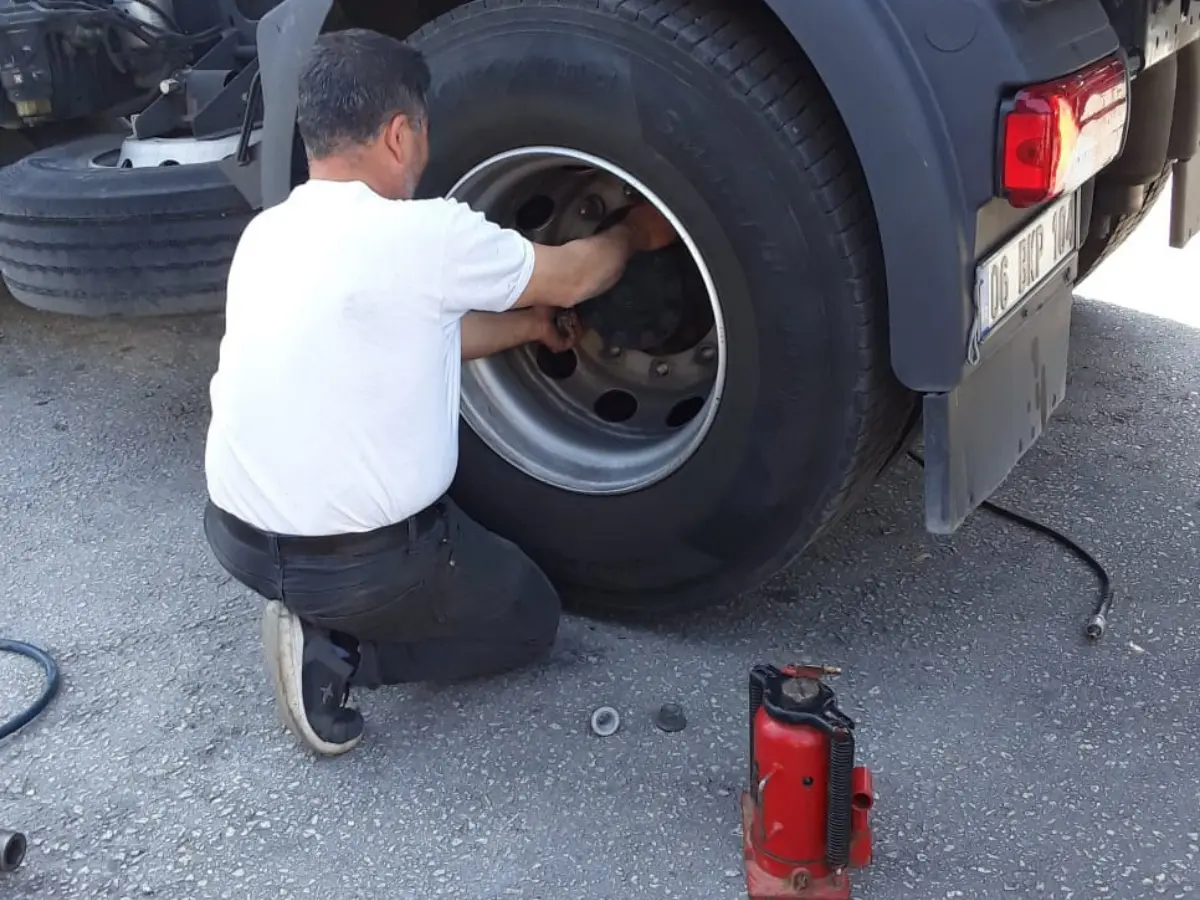 Şifne Oto Lastikçi